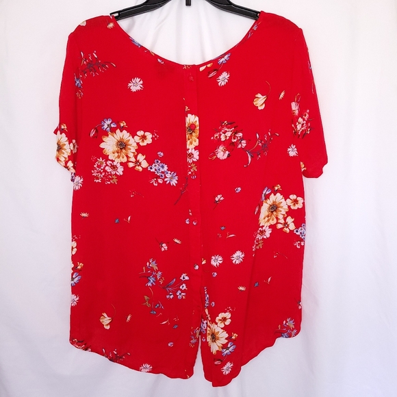 TORRID Women's Red Floral Short Sleeve Blouse Size 0 - Picture 10 of 10